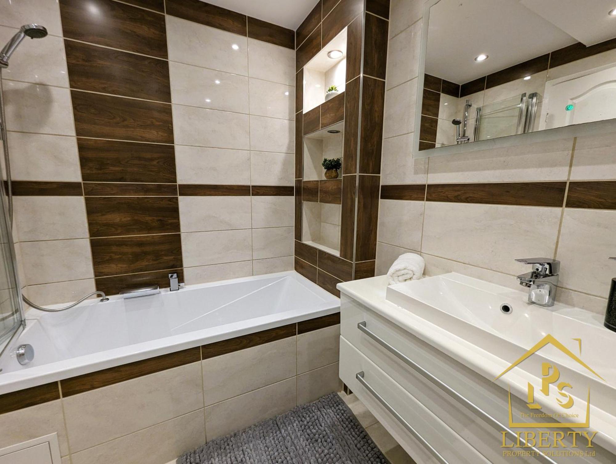 6 Guests * 4 Bedroom * Free Wi-Fi *Huntingdon Exterior photo